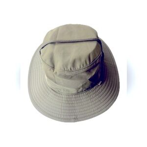 😎 Solar Escape UV Explorer Bucket Hat. Unisex UPF50 in a nice sage grey color